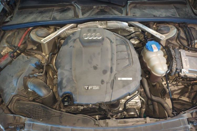 Used Audi A4L 2018 30th Anniversary Edition 40 TFSI Trendy Model Engine Bay