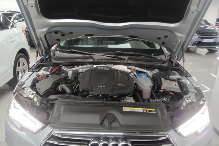 Used Audi A4L 2018 30th Anniversary Edition 40 TFSI Trendy Model Engine Bay