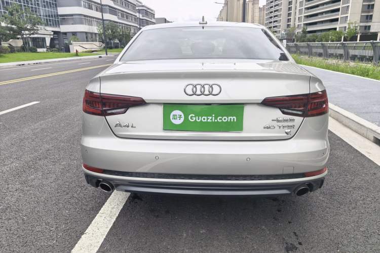 Used Audi A4L 2018 30th Anniversary Edition 40 TFSI Fashion Model Exterior 5