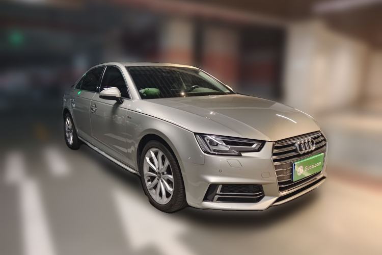 Used Audi A4L 2018 30th Anniversary Edition 40 TFSI Fashion Model Front Right 45 Deg