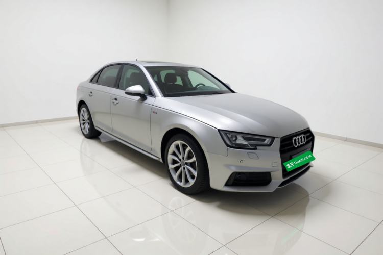 Used Audi A4L 2018 30th Anniversary Edition 40 TFSI Trendy Model Front Right 45 Deg
