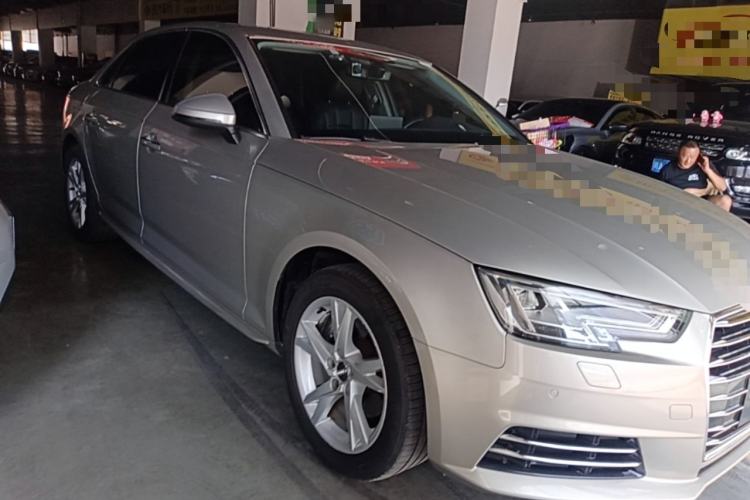 Used Audi A4L 2018 30th Anniversary Edition 40 TFSI Trendy Model Front Right 45 Deg