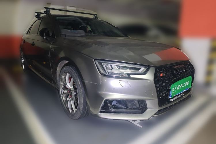 Used Audi A4L 2018 30th Anniversary Edition 45 TFSI quattro Individual Sport Edition Front Right 45 Deg