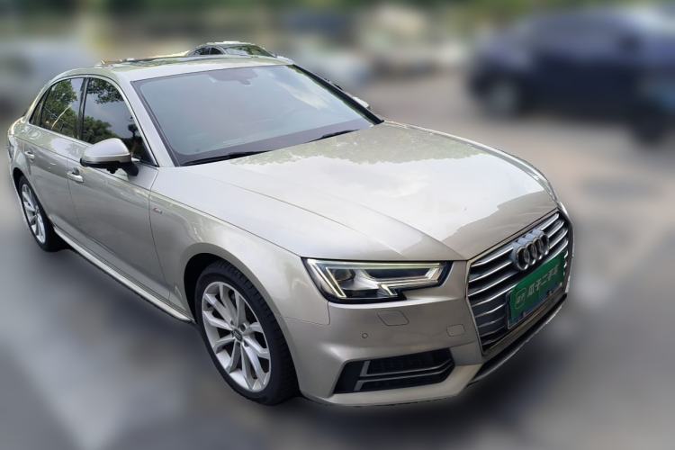Used Audi A4L 2018 30th Anniversary Edition 40 TFSI Fashion Model Front Right 45 Deg