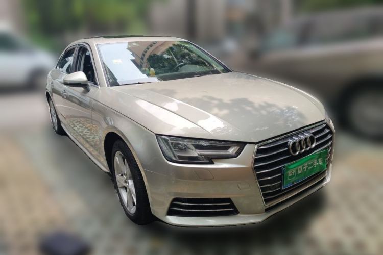 Used Audi A4L 2018 30th Anniversary Edition 40 TFSI Trendy Model Front Right 45 Deg