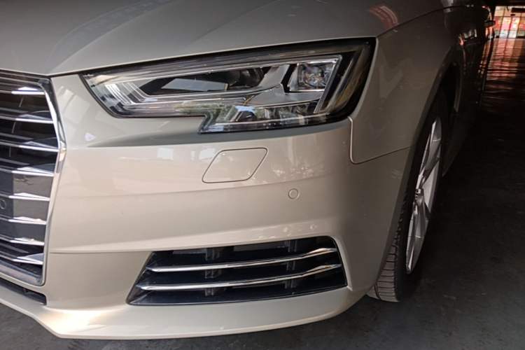 Used Audi A4L 2018 30th Anniversary Edition 40 TFSI Trendy Model Left Front Headlight