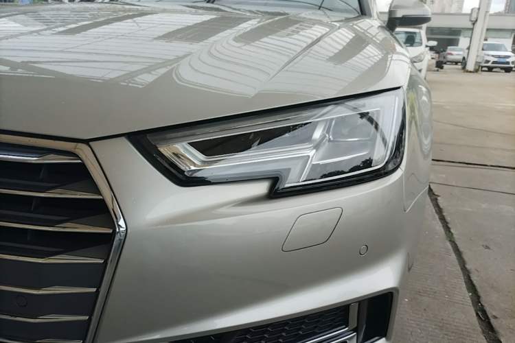 Used Audi A4L 2018 30th Anniversary Edition 40 TFSI Fashion Model Left Front Headlight