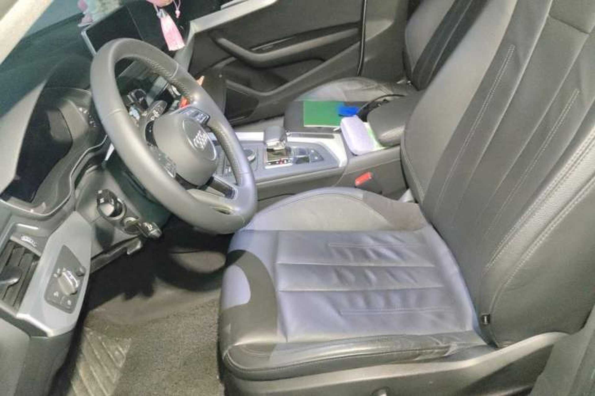 Used Audi A4L 2018 30th Anniversary Edition 40 TFSI Fashion Model Left Front Seat
