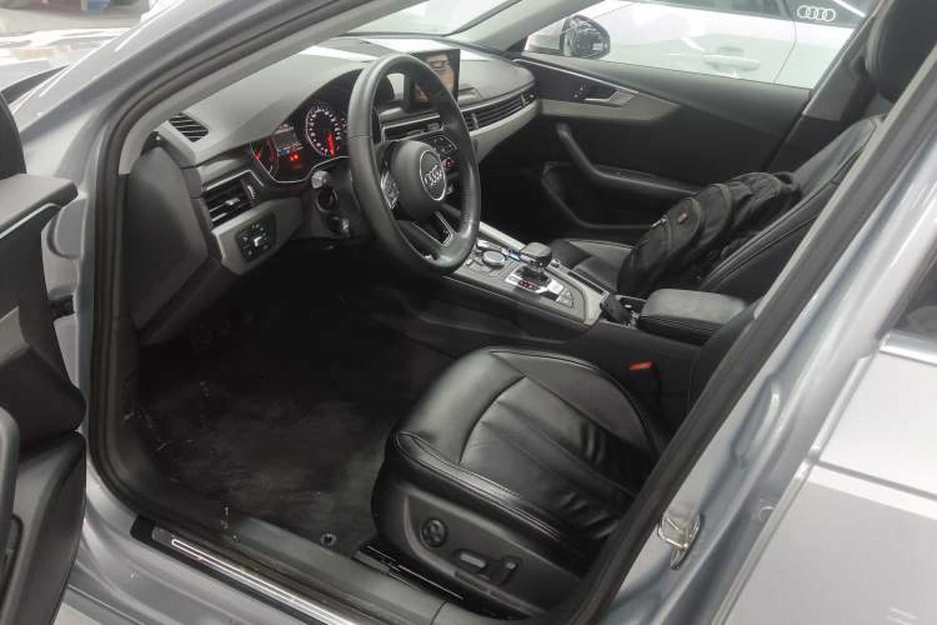 Used Audi A4L 2018 30th Anniversary Edition 40 TFSI Trendy Model Left Front Seat