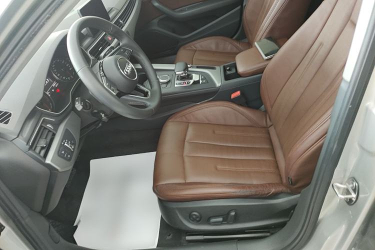 Used Audi A4L 2018 30th Anniversary Edition 40 TFSI Trendy Model Left Front Seat