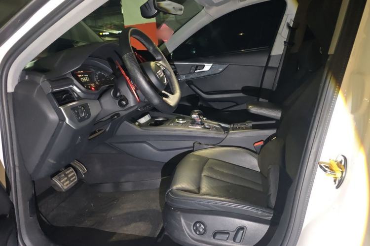 Used Audi A4L 2018 30th Anniversary Edition 45 TFSI quattro Individual Sport Edition Left Front Seat