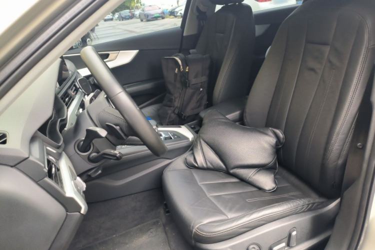 Used Audi A4L 2018 30th Anniversary Edition 40 TFSI Fashion Model Left Front Seat