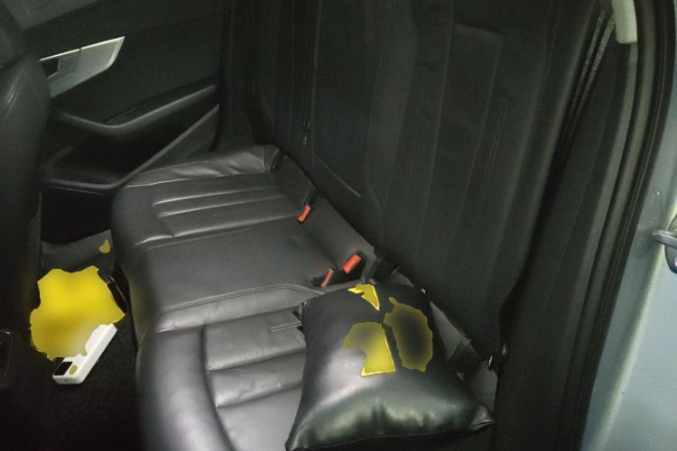 Used Audi A4L 2018 30th Anniversary Edition 40 TFSI Fashion Model Left Rear Seat