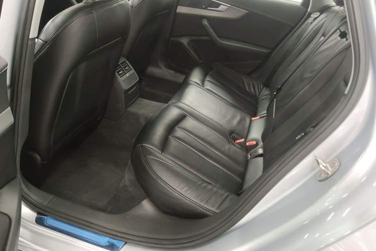 Used Audi A4L 2018 30th Anniversary Edition 40 TFSI Trendy Model Left Rear Seat
