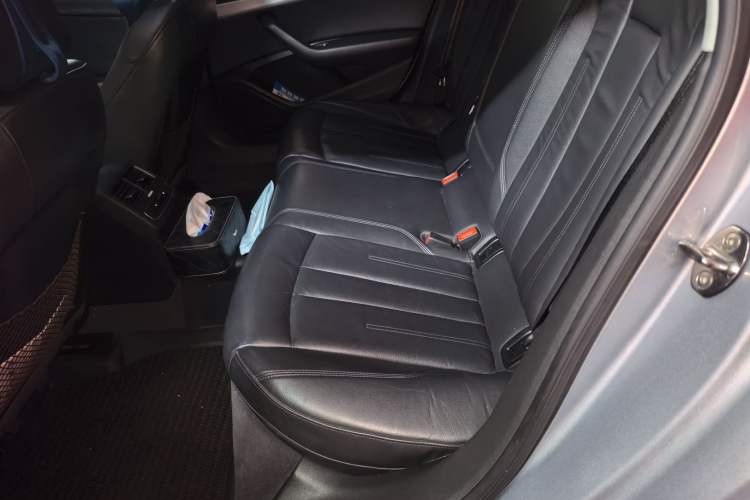 Used Audi A4L 2018 30th Anniversary Edition 40 TFSI Fashion Model Left Rear Seat