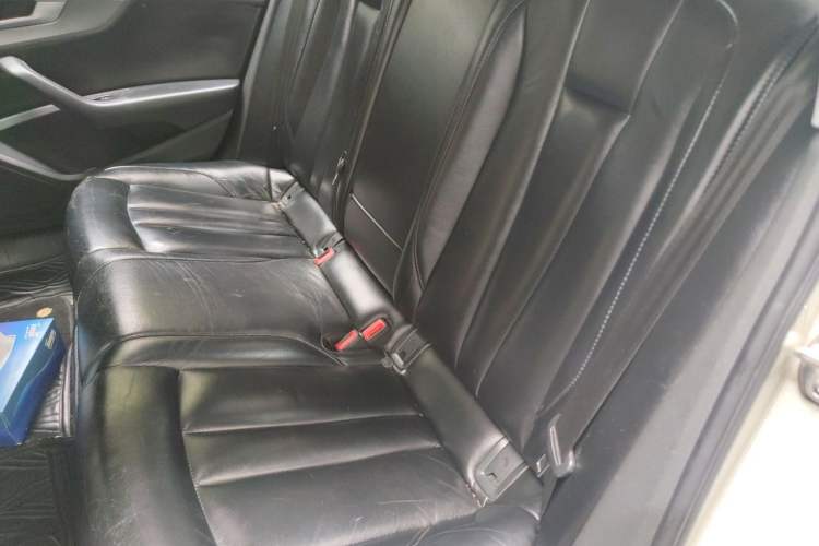 Used Audi A4L 2018 30th Anniversary Edition 40 TFSI Trendy Model Left Rear Seat