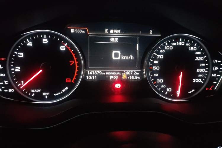 Used Audi A4L 2018 30th Anniversary Edition 40 TFSI Trendy Model Odometer Close Up