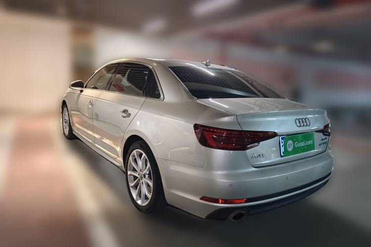 Used Audi A4L 2018 30th Anniversary Edition 40 TFSI Fashion Model Rear Left 45 Deg