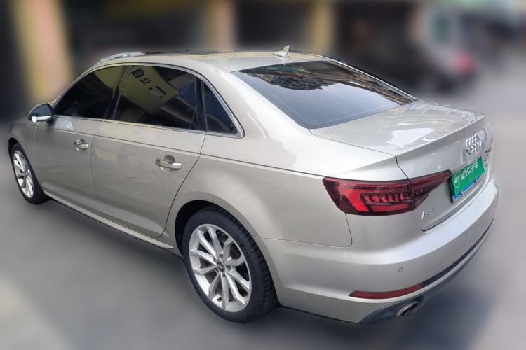 Used Audi A4L 2018 30th Anniversary Edition 40 TFSI Fashion Model Rear Left 45 Deg