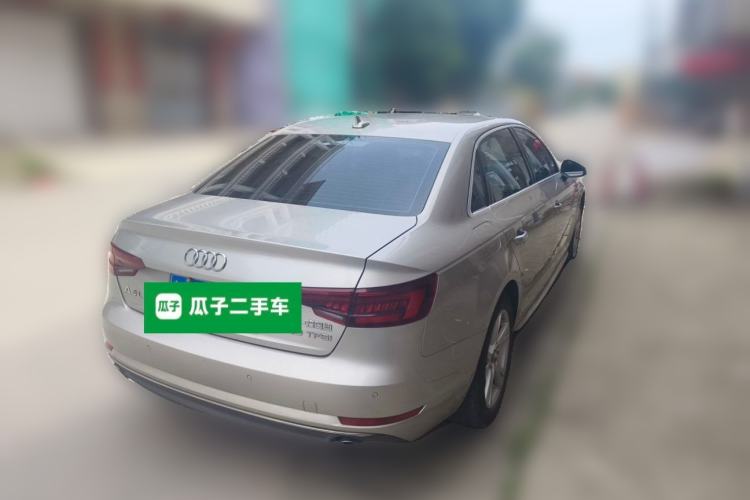 Used Audi A4L 2018 30th Anniversary Edition 40 TFSI Trendy Model Rear Right 45 Deg