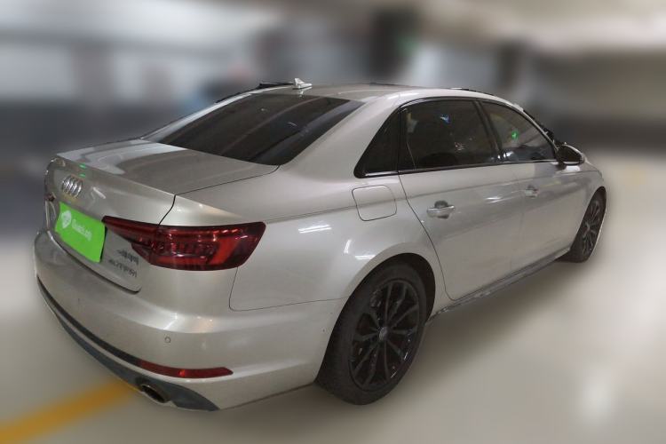 Used Audi A4L 2018 30th Anniversary Edition 40 TFSI Fashion Model Rear Right 45 Deg