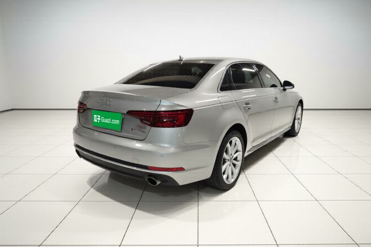 Used Audi A4L 2018 30th Anniversary Edition 40 TFSI Fashion Model Rear Right 45 Deg