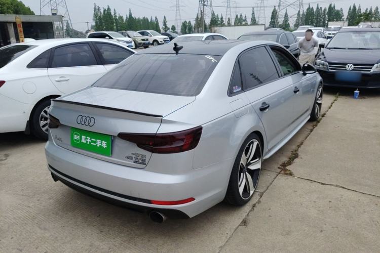 Used Audi A4L 2018 30th Anniversary Edition 45 TFSI quattro Individual Sport Edition Rear Right 45 Deg