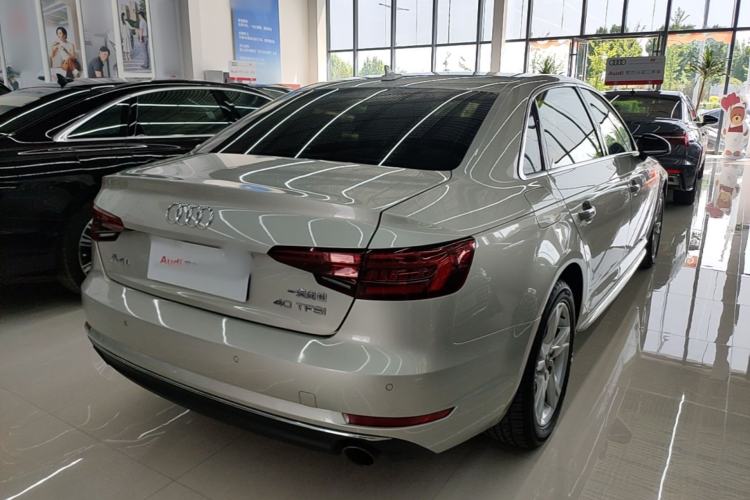 Used Audi A4L 2018 30th Anniversary Edition 40 TFSI Trendy Model Rear Right 45 Deg