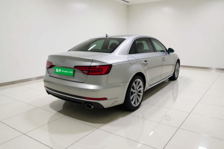 Used Audi A4L 2018 30th Anniversary Edition 40 TFSI Trendy Model Rear Right 45 Deg