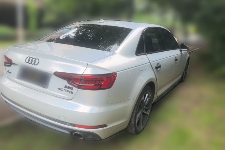 Used Audi A4L 2018 30th Anniversary Edition 40 TFSI Fashion Model Rear Right 45 Deg
