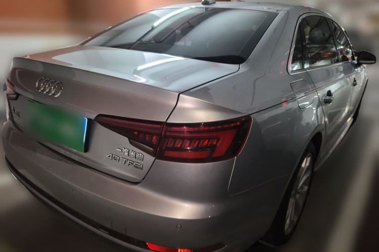 Used Audi A4L 2018 30th Anniversary Edition 40 TFSI Fashion Model Rear Right 45 Deg