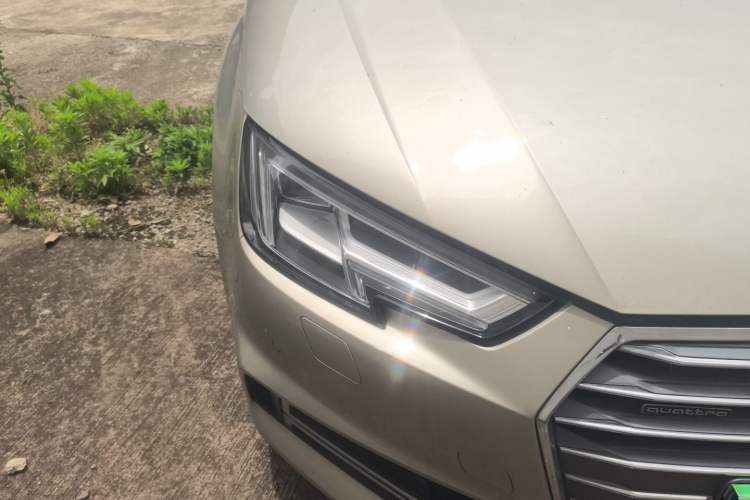 Used Audi A4L 2018 30th Anniversary Edition 45 TFSI quattro Individual Sport Edition Right Front Headlight