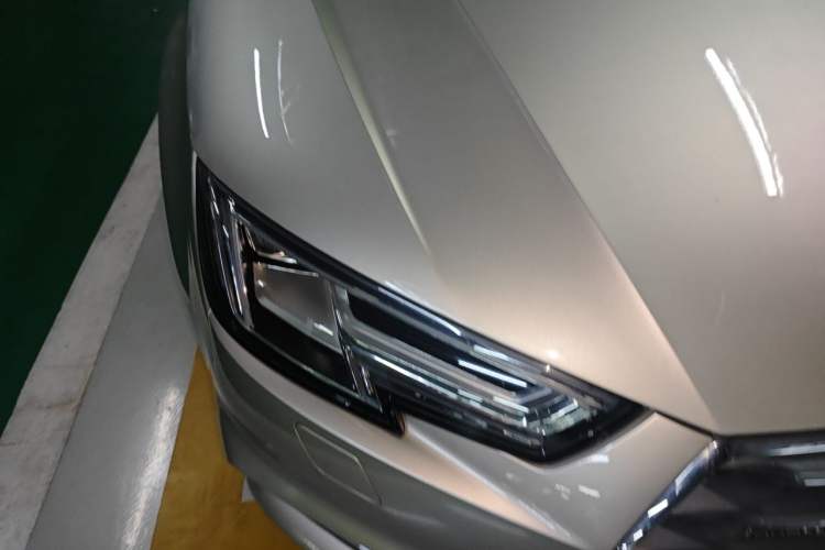 Used Audi A4L 2018 30th Anniversary Edition 45 TFSI quattro Individual Sport Edition Right Front Headlight