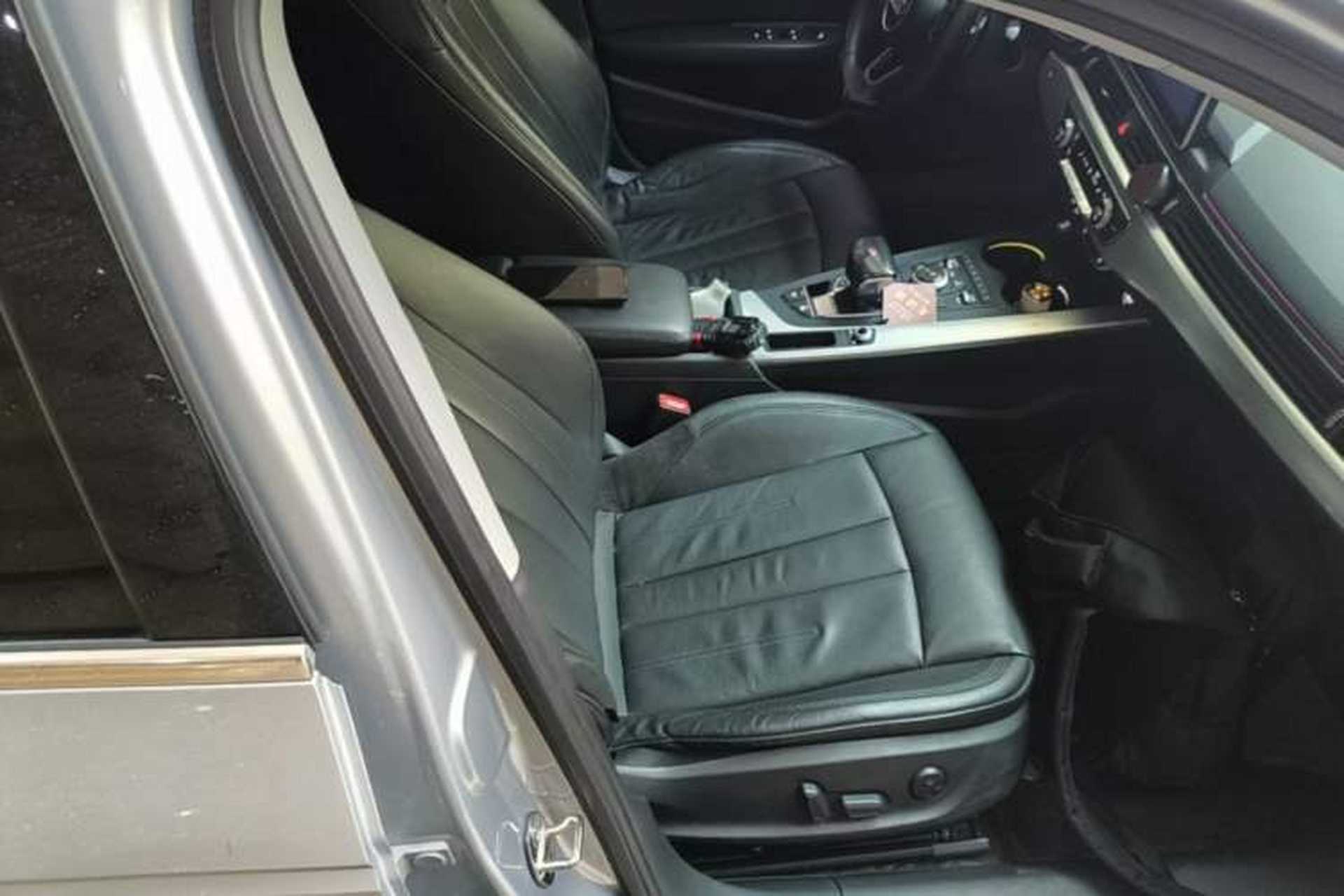 Used Audi A4L 2018 30th Anniversary Edition 40 TFSI Trendy Model Right Front Seat