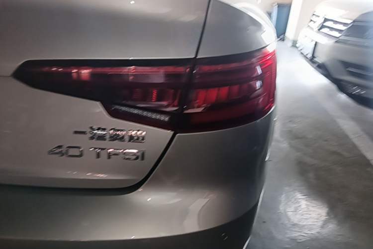 Used Audi A4L 2018 30th Anniversary Edition 40 TFSI Trendy Model Right Rear Taillight