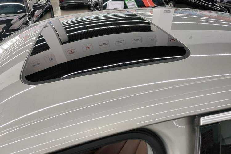 Used Audi A4L 2018 30th Anniversary Edition 40 TFSI Trendy Model Roof