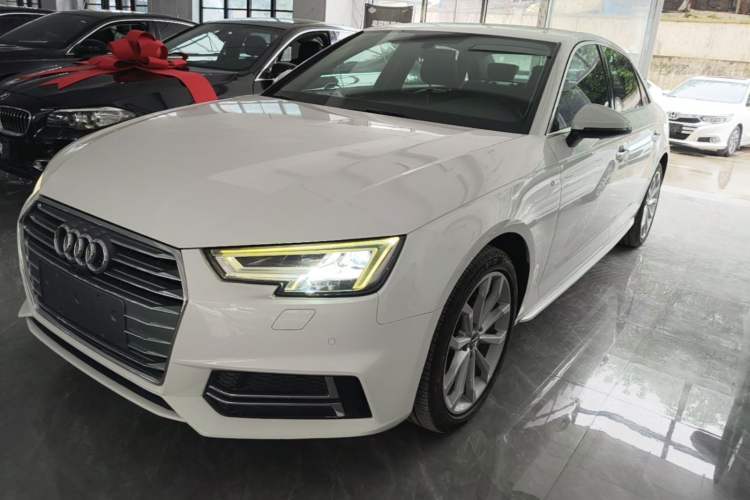 Used Audi A4L 2018 30th Anniversary Edition 40 TFSI Fashion Model Guazi used car, China used car export, Used car for sale, Used cars, Cheapest cars for sale