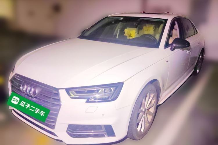 Used Audi A4L 2018 30th Anniversary Edition 45 TFSI quattro Individual Sport Edition Guazi used car, China used car export, Used car for sale, Used Audi cars, Cheapest cars for sale