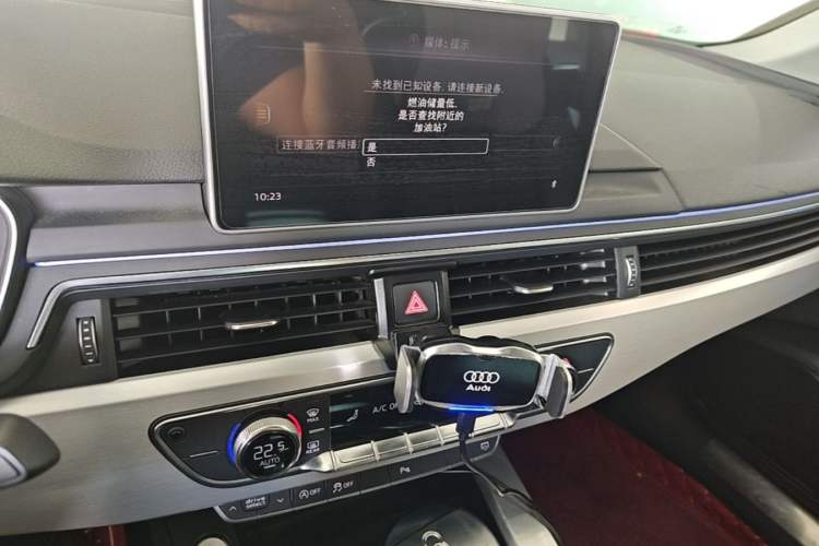 Used Audi A4L 2018 30th Anniversary Edition 40 TFSI Fashion Model Audio And AC Panel