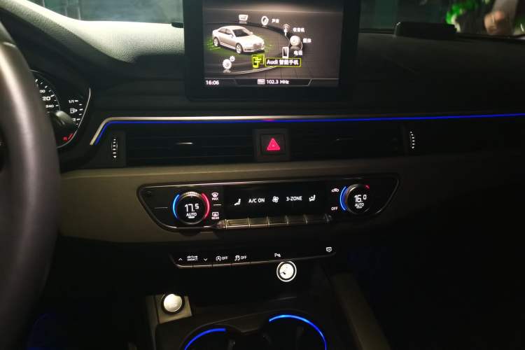 Used Audi A4L 2018 30th Anniversary Edition 40 TFSI Trendy Model Audio And AC Panel