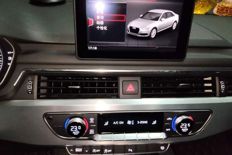 Used Audi A4L 2018 30th Anniversary Edition 45 TFSI quattro Individual Sport Edition Audio And AC Panel