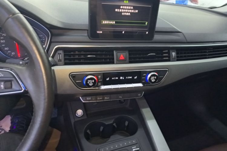 Used Audi A4L 2018 30th Anniversary Edition 40 TFSI Fashion Model Audio And AC Panel