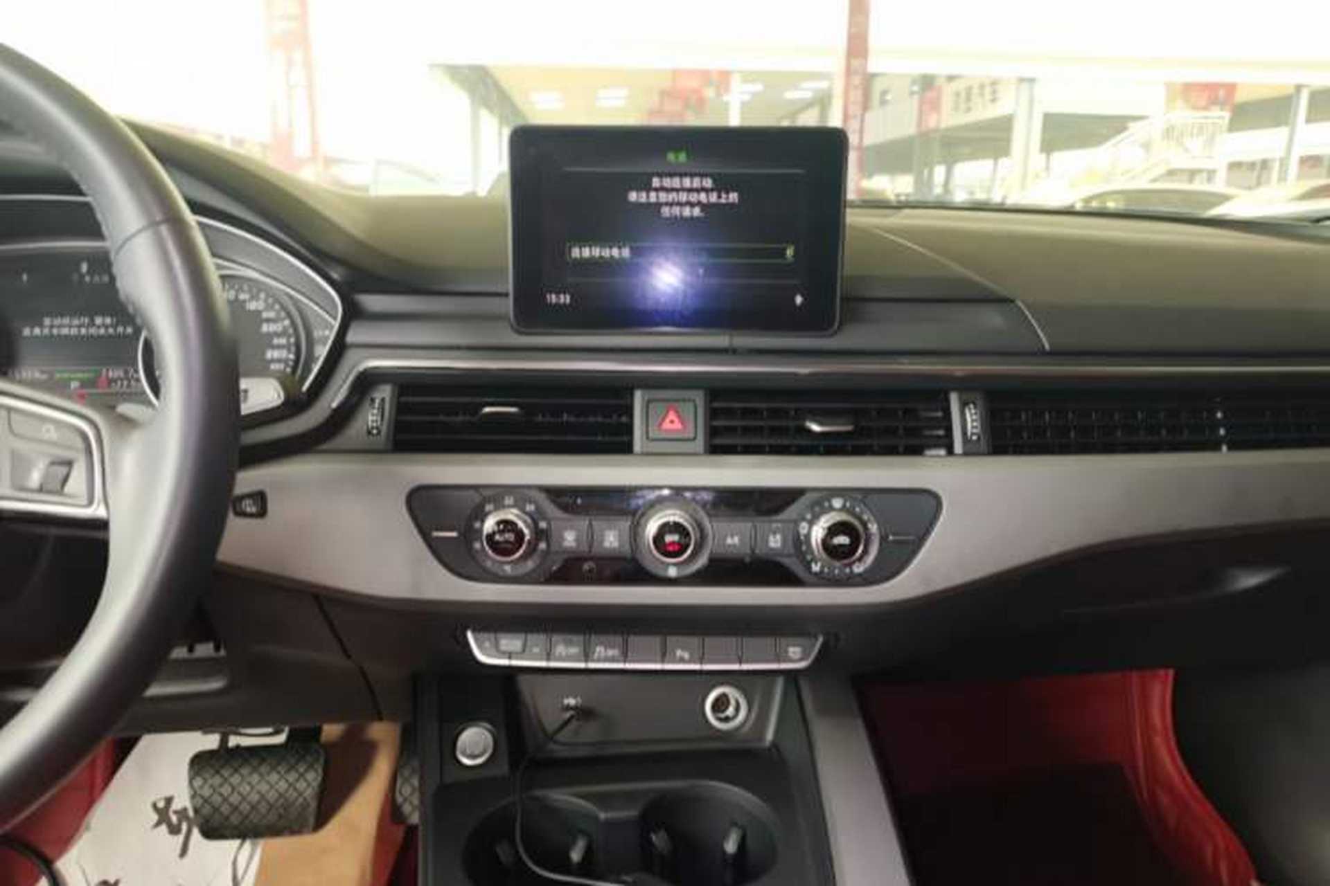 Used Audi A4L 2018 30th Anniversary Edition 40 TFSI Trendy Model Audio And AC Panel