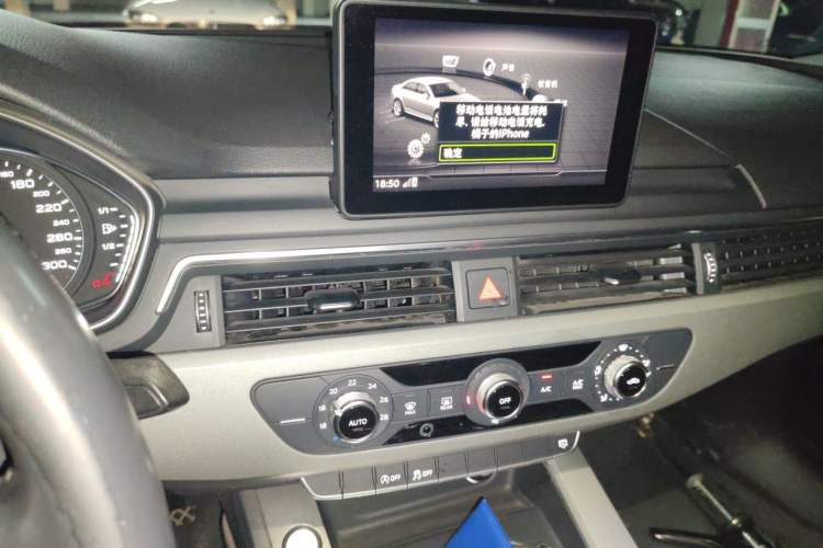 Used Audi A4L 2018 30th Anniversary Edition 30 TFSI Ambition Model Audio And AC Panel