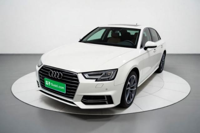 Audi A4L 2018 30th Anniversary Edition 40 TFSI Trendy Model de segunda mano