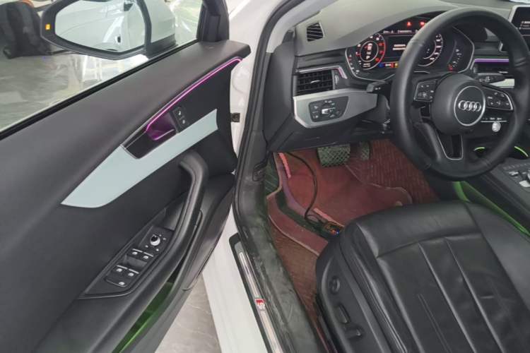 Used Audi A4L 2018 30th Anniversary Edition 40 TFSI Fashion Model Driver Seat