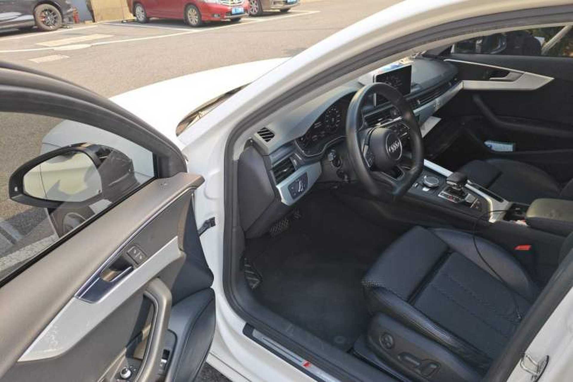 Used Audi A4L 2018 30th Anniversary Edition 45 TFSI quattro Sport model Driver Seat