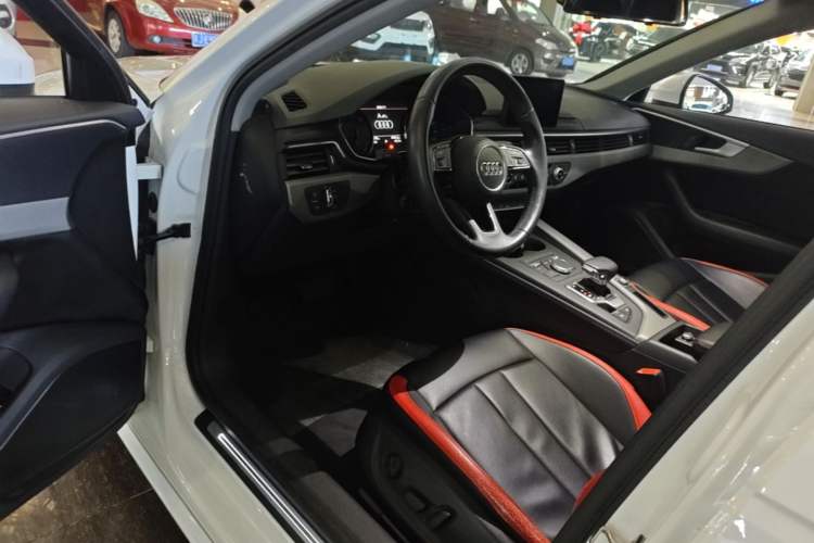 Used Audi A4L 2018 30th Anniversary Edition 40 TFSI Trendy Model Driver Seat