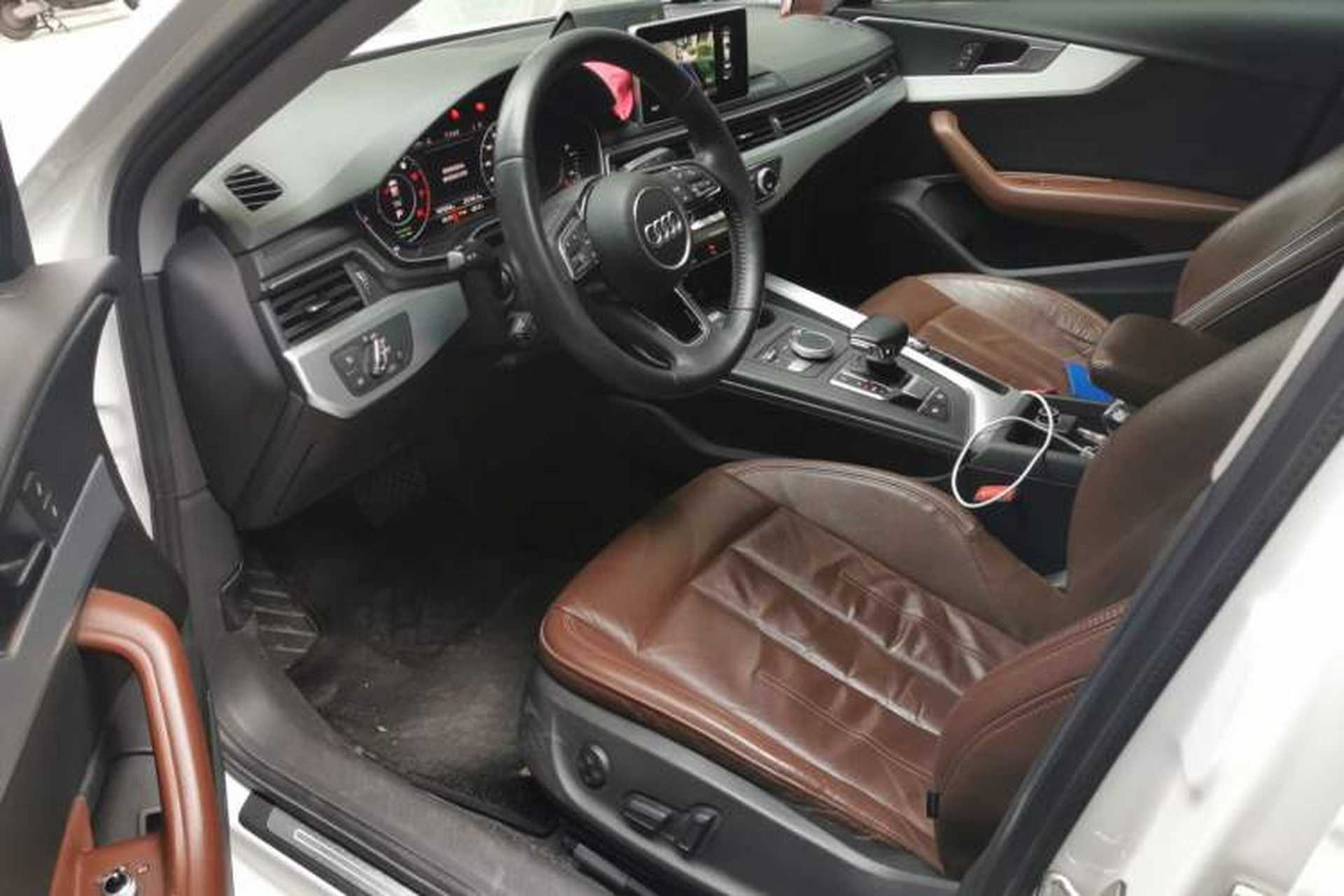 Used Audi A4L 2018 30th Anniversary Edition 40 TFSI Fashion Model Driver Seat