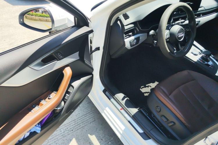 Used Audi A4L 2018 30th Anniversary Edition 40 TFSI Fashion Model Driver Seat